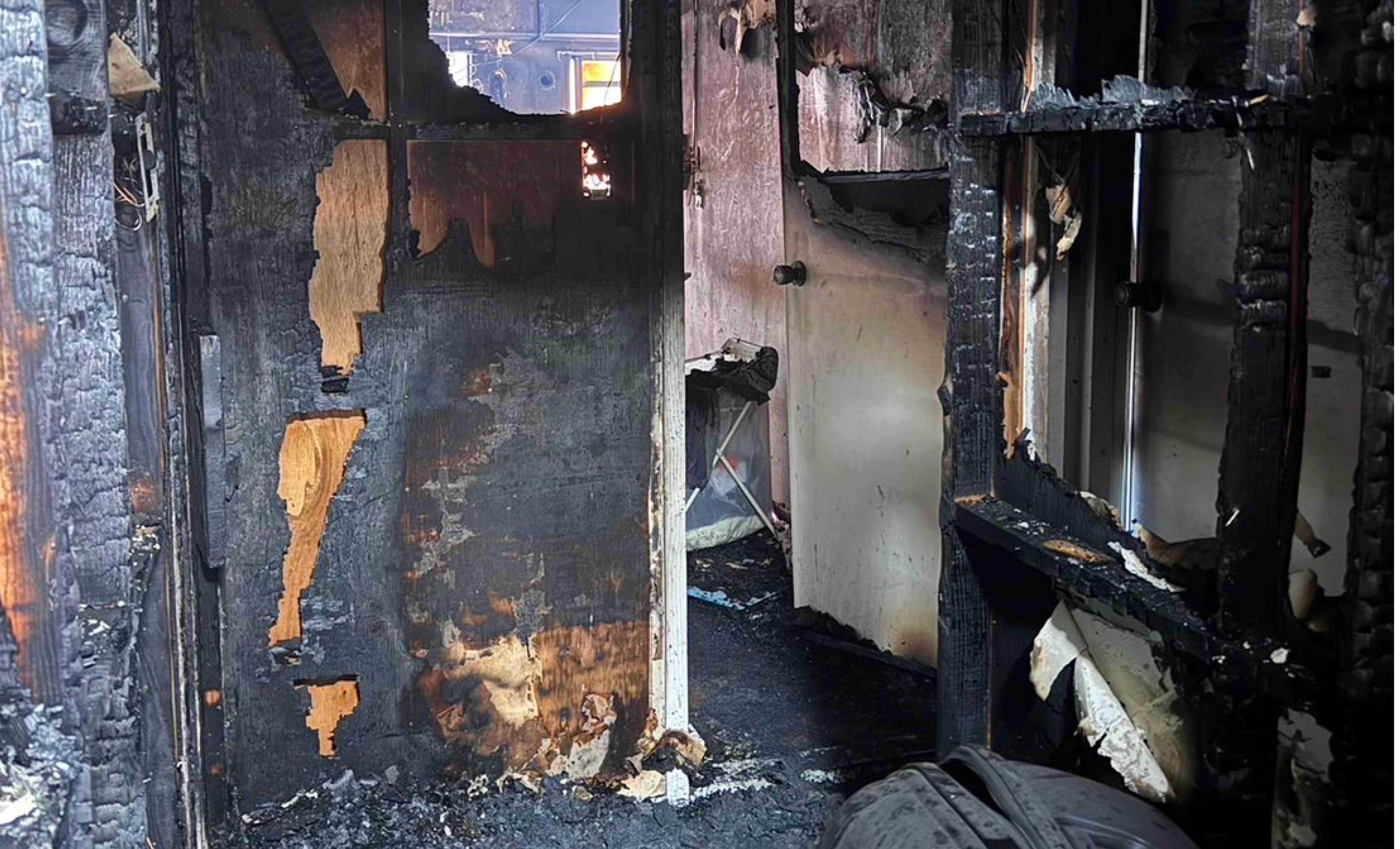 特徴3:火事火災後の消臭・解体サービス