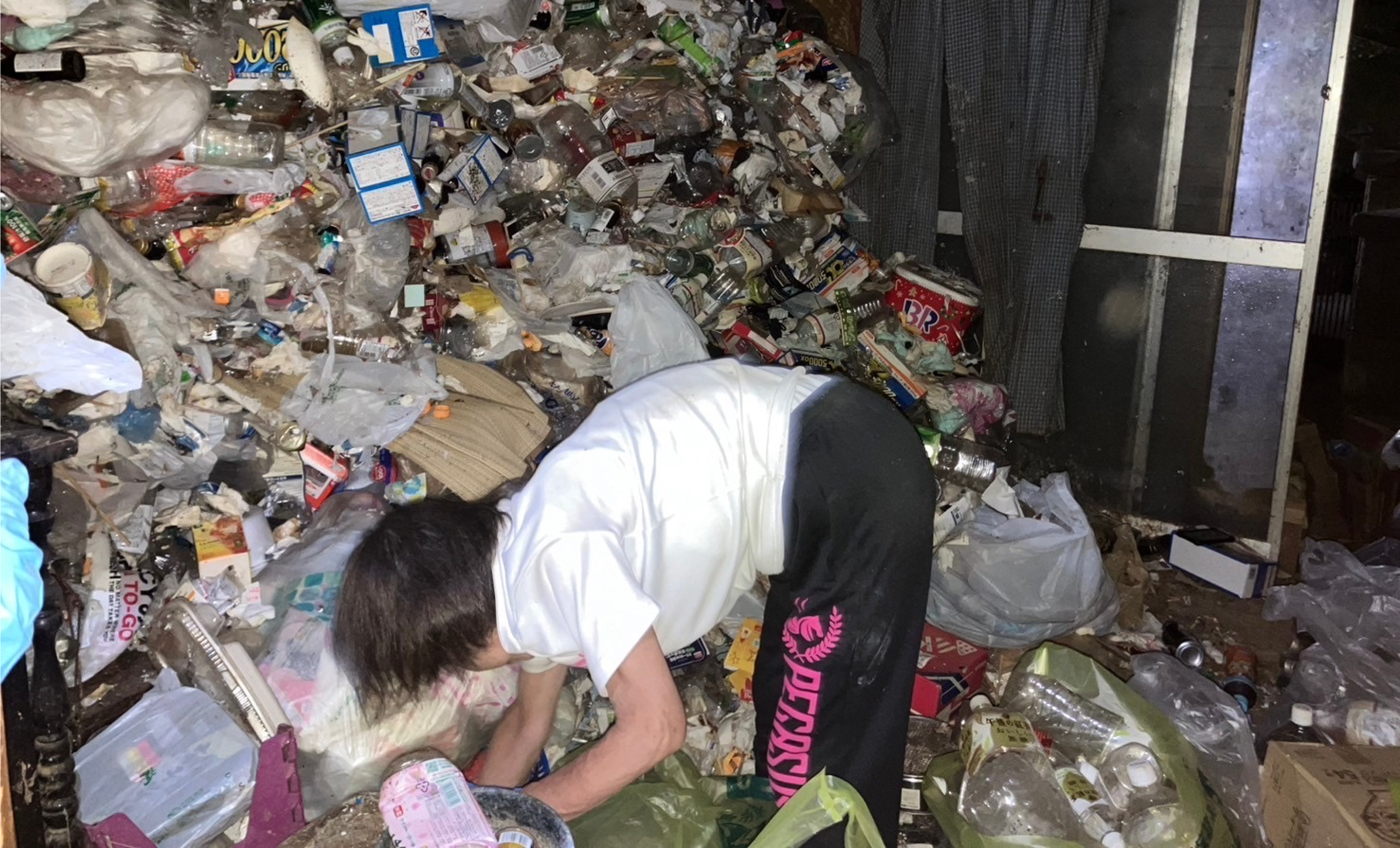 特徴4:ゴミ屋敷清掃